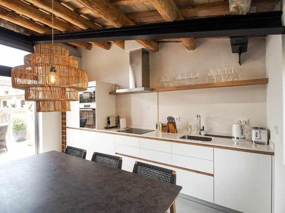 Velo Vern 3 Luxury Penthouse W Views Of City Wall Girona Zewnętrze zdjęcie