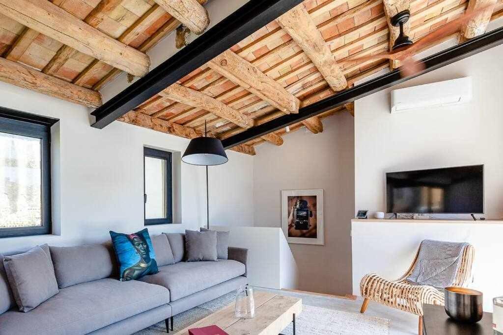 Velo Vern 3 Luxury Penthouse W Views Of City Wall Girona Zewnętrze zdjęcie