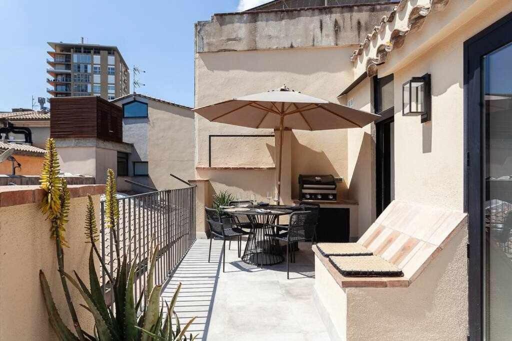 Velo Vern 3 Luxury Penthouse W Views Of City Wall Girona Zewnętrze zdjęcie