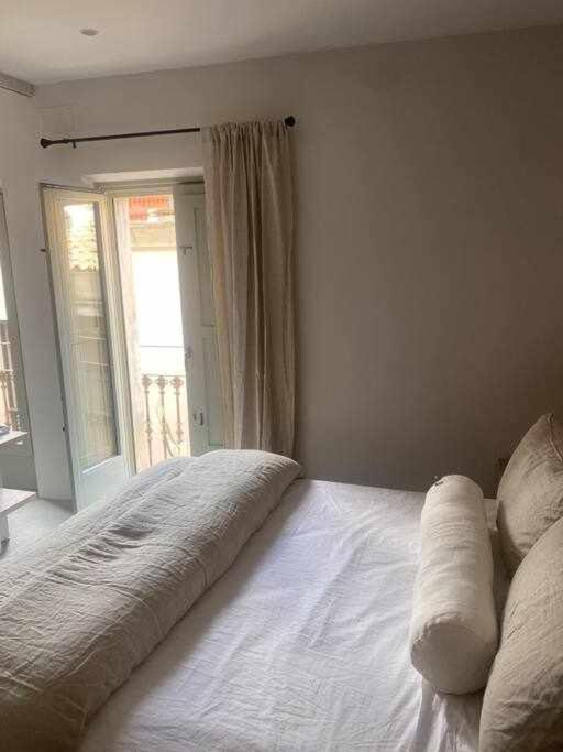 Velo Vern 3 Luxury Penthouse W Views Of City Wall Girona Zewnętrze zdjęcie